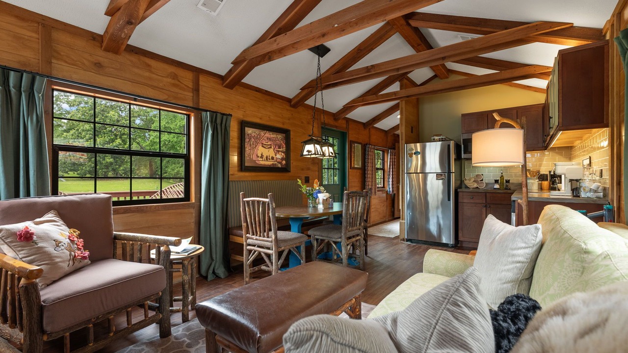 Photo of Livingroom in Greer