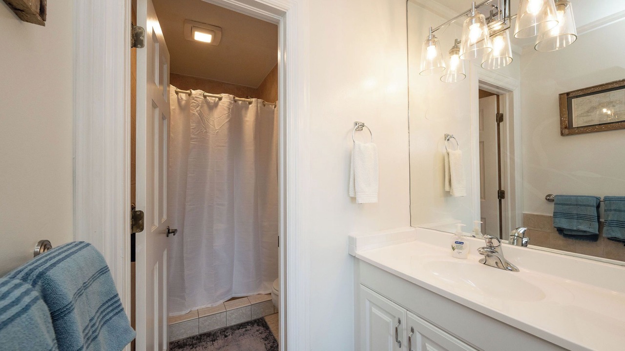 Photo of Bathroom in New Town