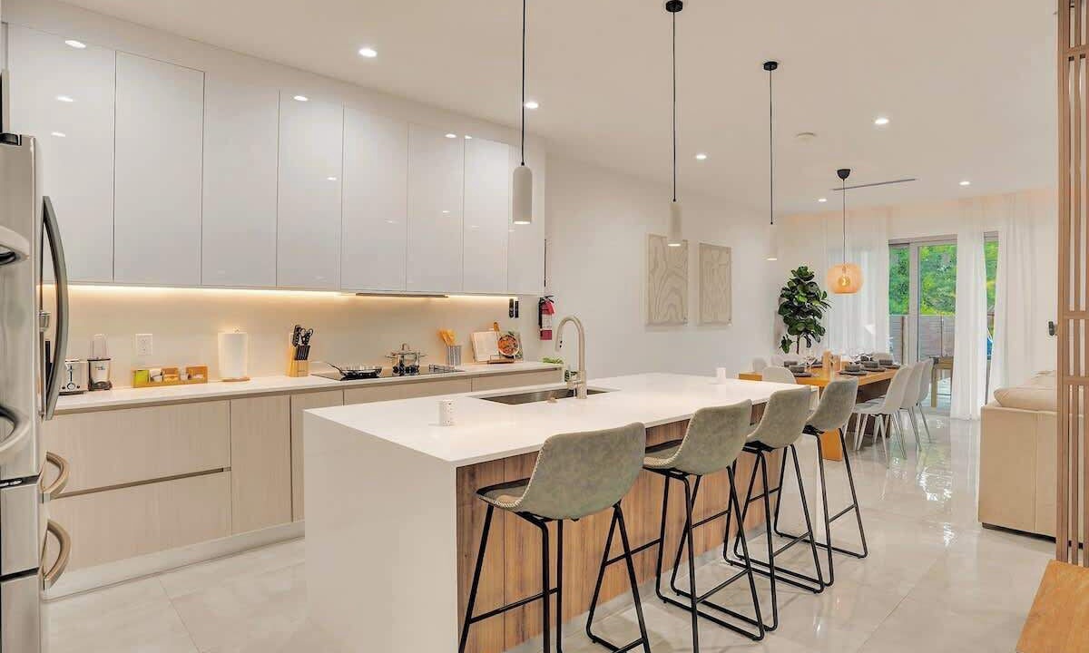 Photo of Kitchen in Poinsettia Heights