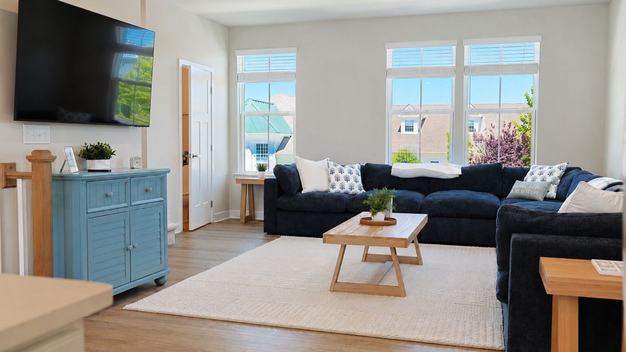 Photo of Livingroom in Bayside