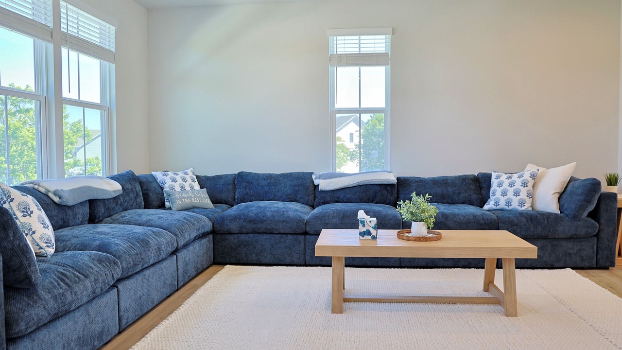 Photo of Livingroom in Bayside