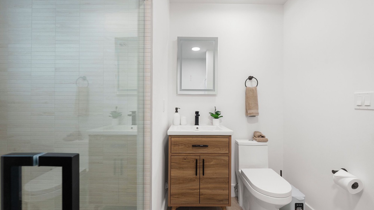 Photo of Bathroom in West Avenue