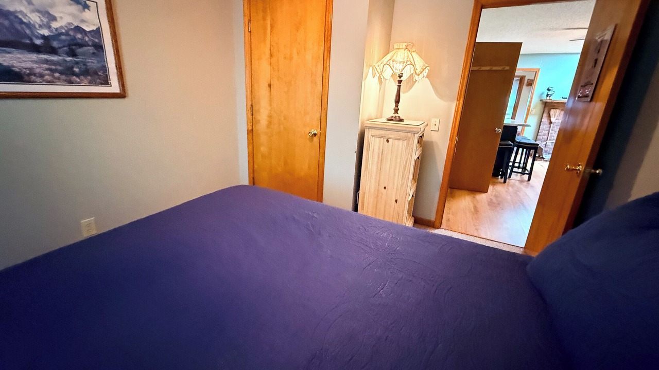 Photo of Bedroom in Lansing