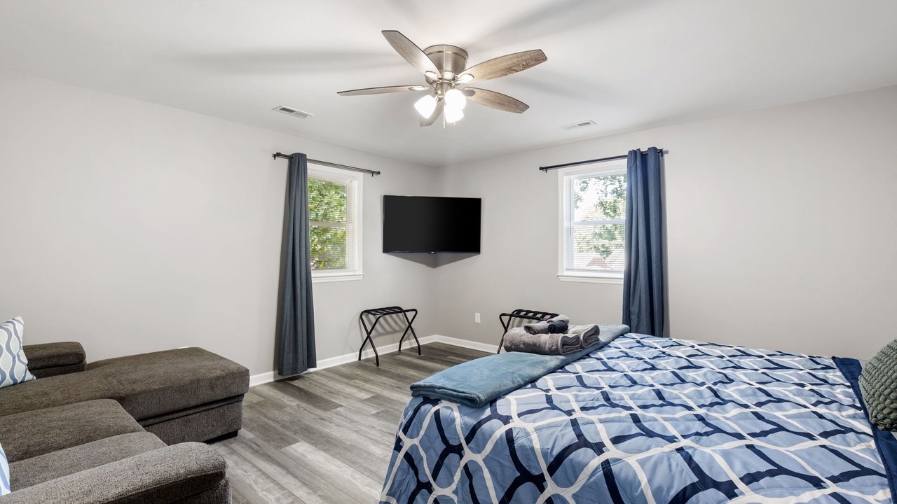Photo of Bedroom in Buckroe Beach