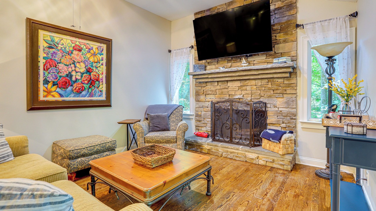 Photo of Livingroom in Dawsonville