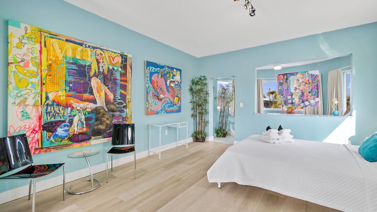 Photo of Bedroom in Northeast Miami