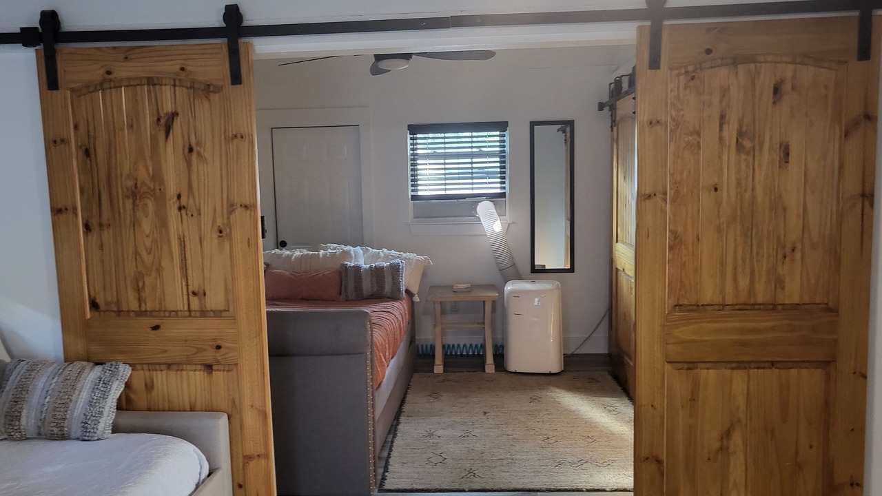Photo of Bedroom in Holiday Beach