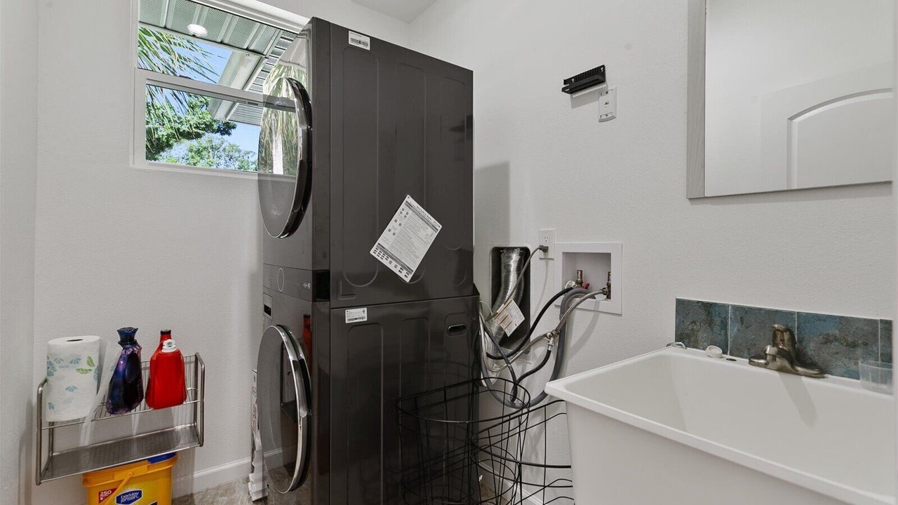 Photo of Bathroom in Bayou Oaks