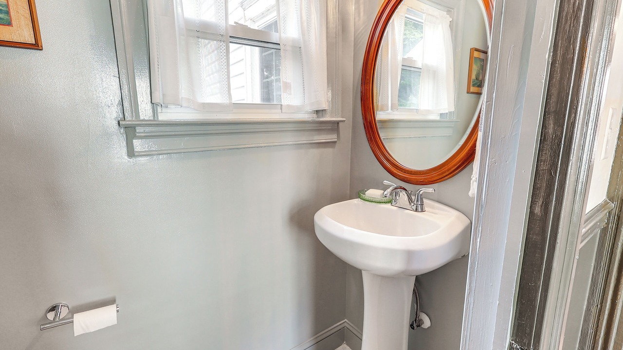 Photo of Bathroom in Milton