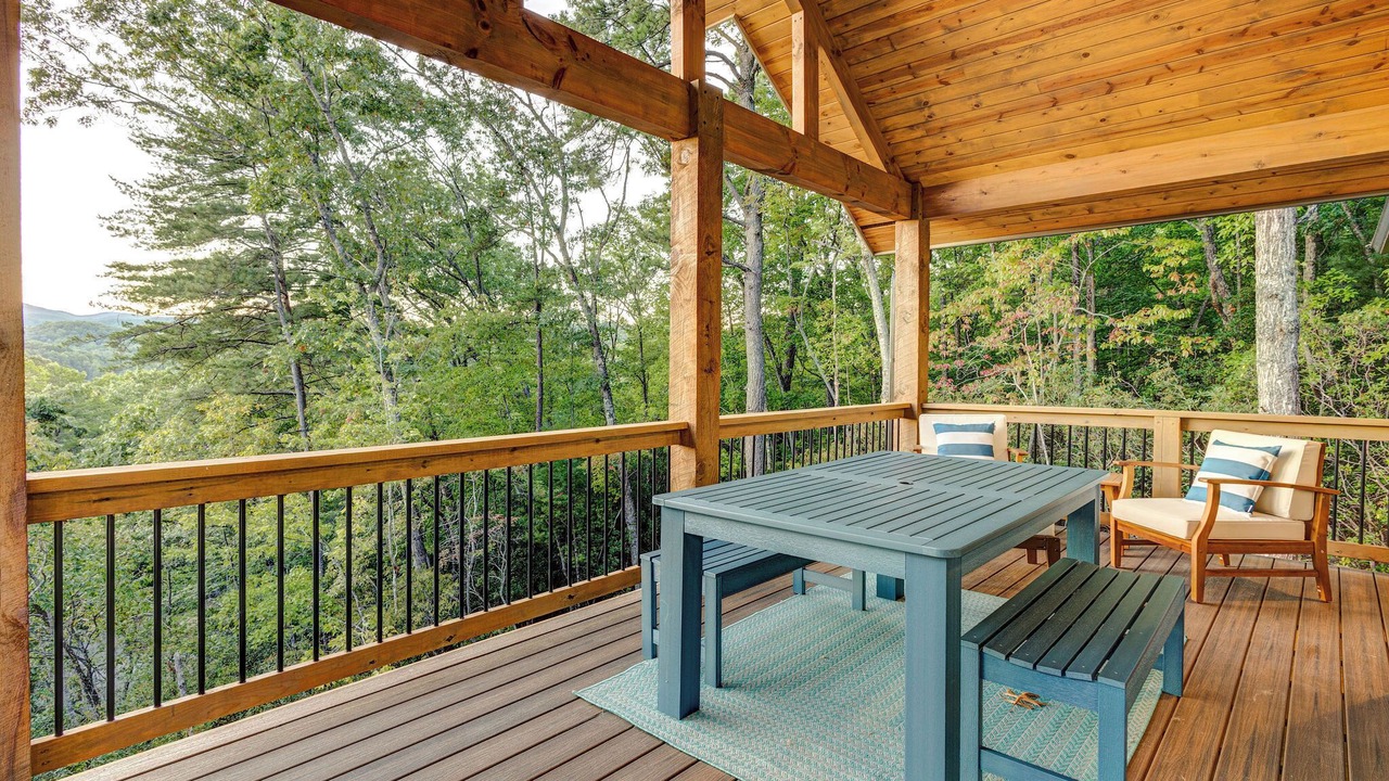 Photo of Outdoor in Clarkesville