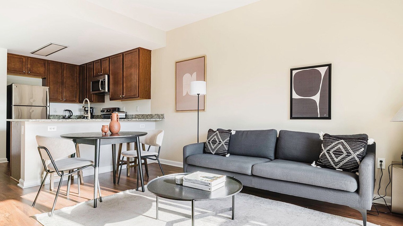 Photo of Livingroom in North Bethesda