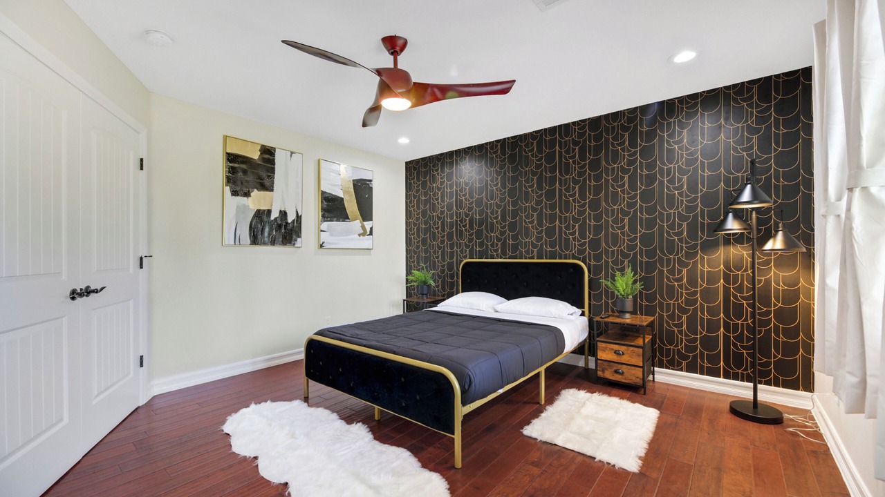 Photo of Bedroom in Quail Estates West