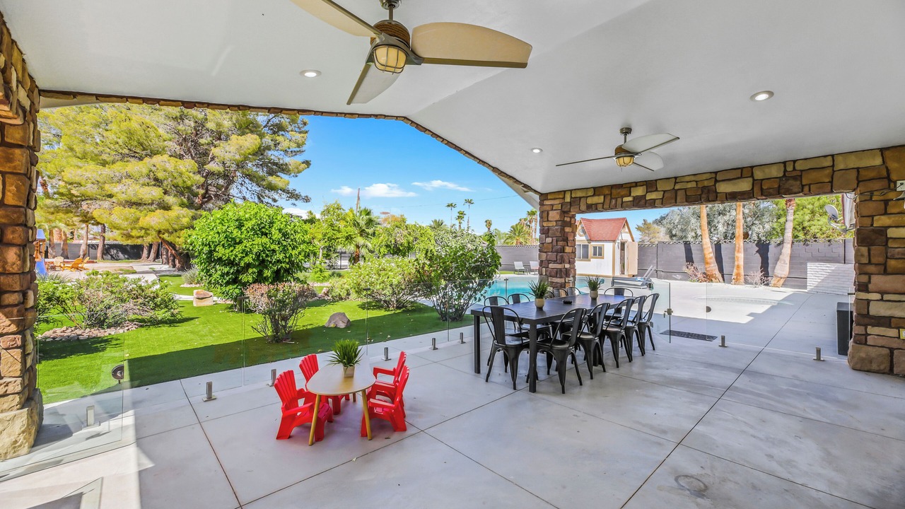 Photo of Outdoor in Quail Estates West