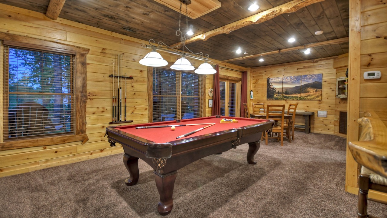 Photo of Bedroom in Raccoon Ridge