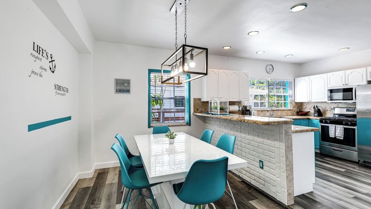Photo of Kitchen in Downtown Hollywood