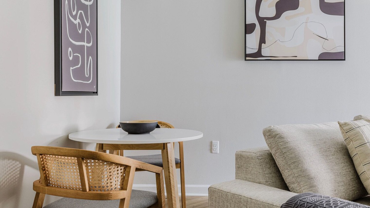 Photo of Livingroom in Connecticut Ave - K Street