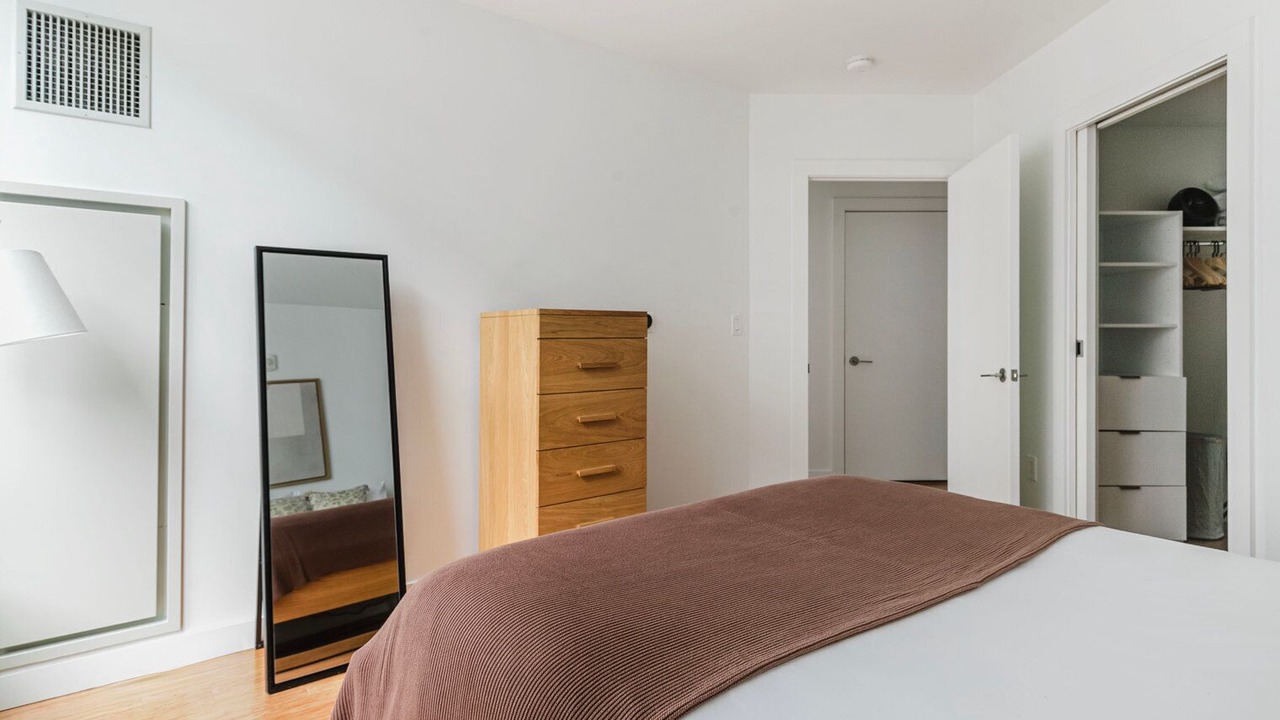 Photo of Bedroom in Chinatown
