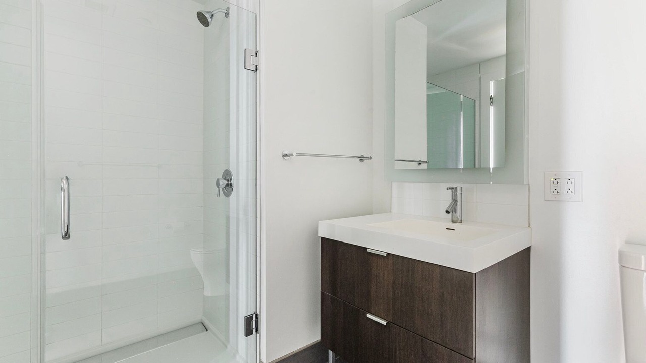 Photo of Bathroom in Chinatown
