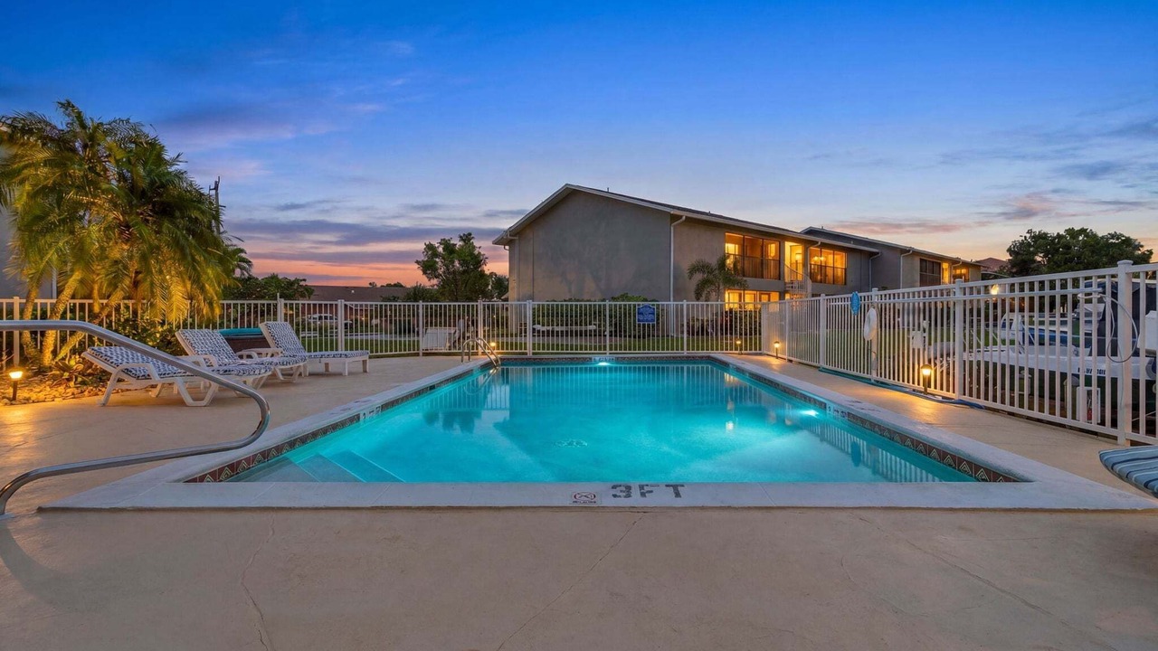 Photo of Outdoor in Pelican