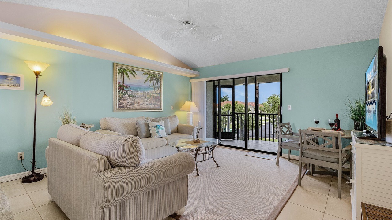 Photo of Livingroom in Pelican