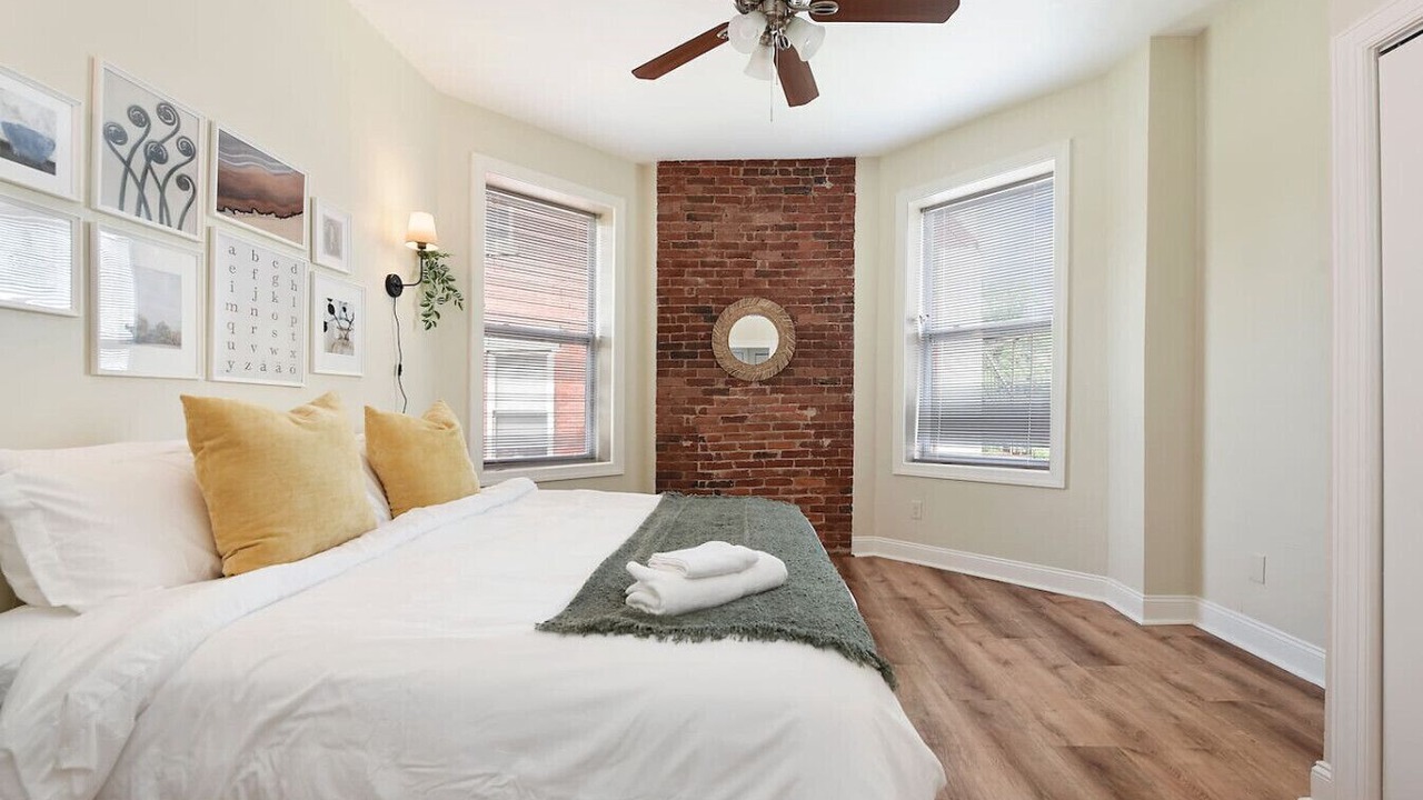 Photo of Bedroom in Point Breeze North