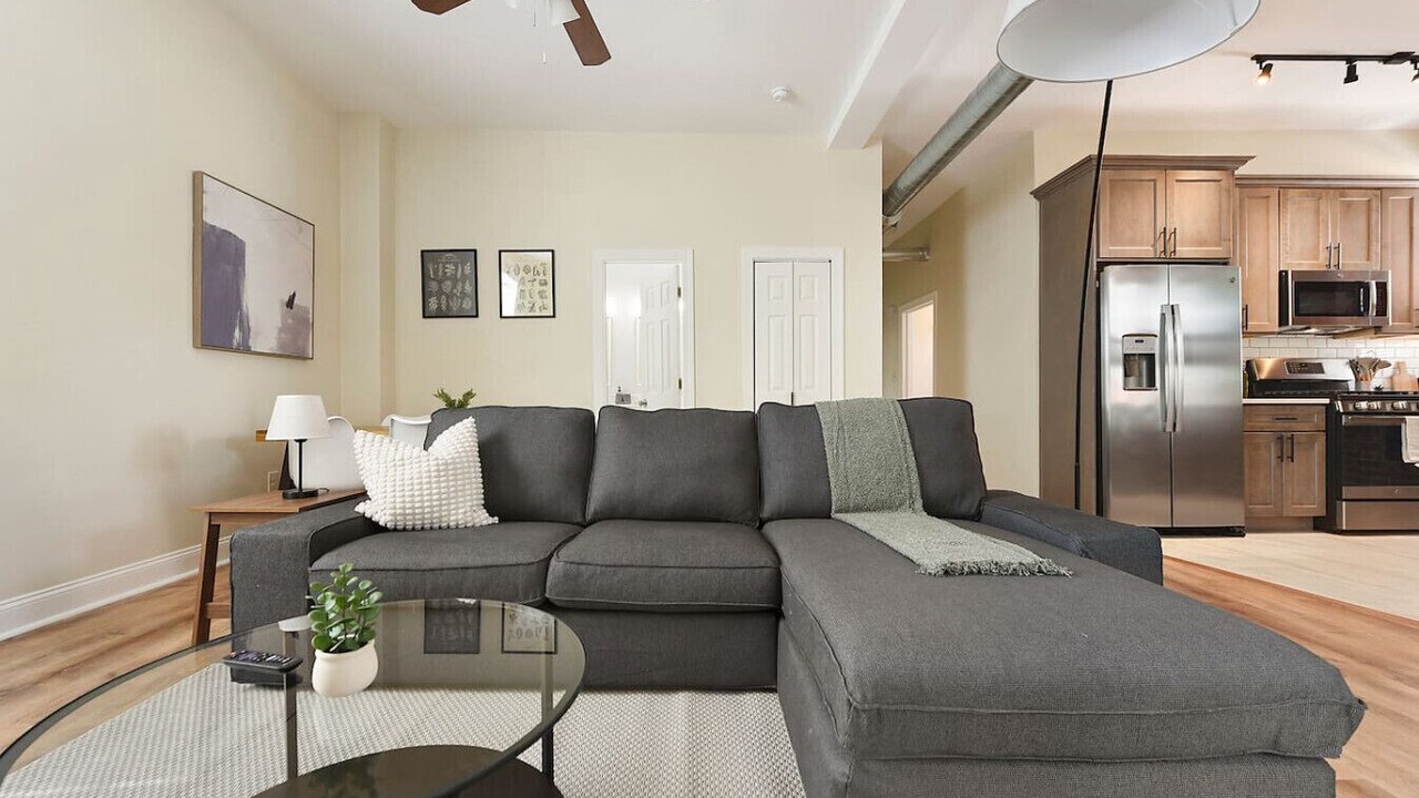Photo of Livingroom in Point Breeze North