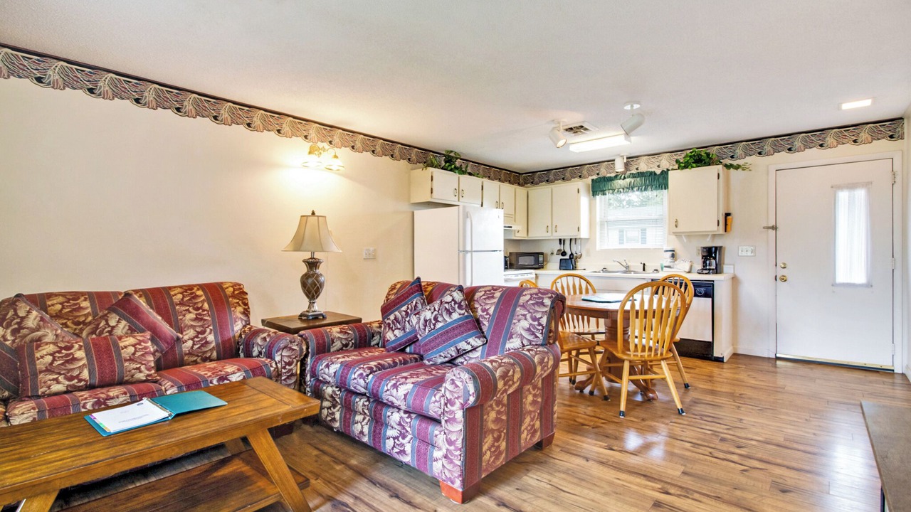 Photo of Livingroom in Lake Tansi