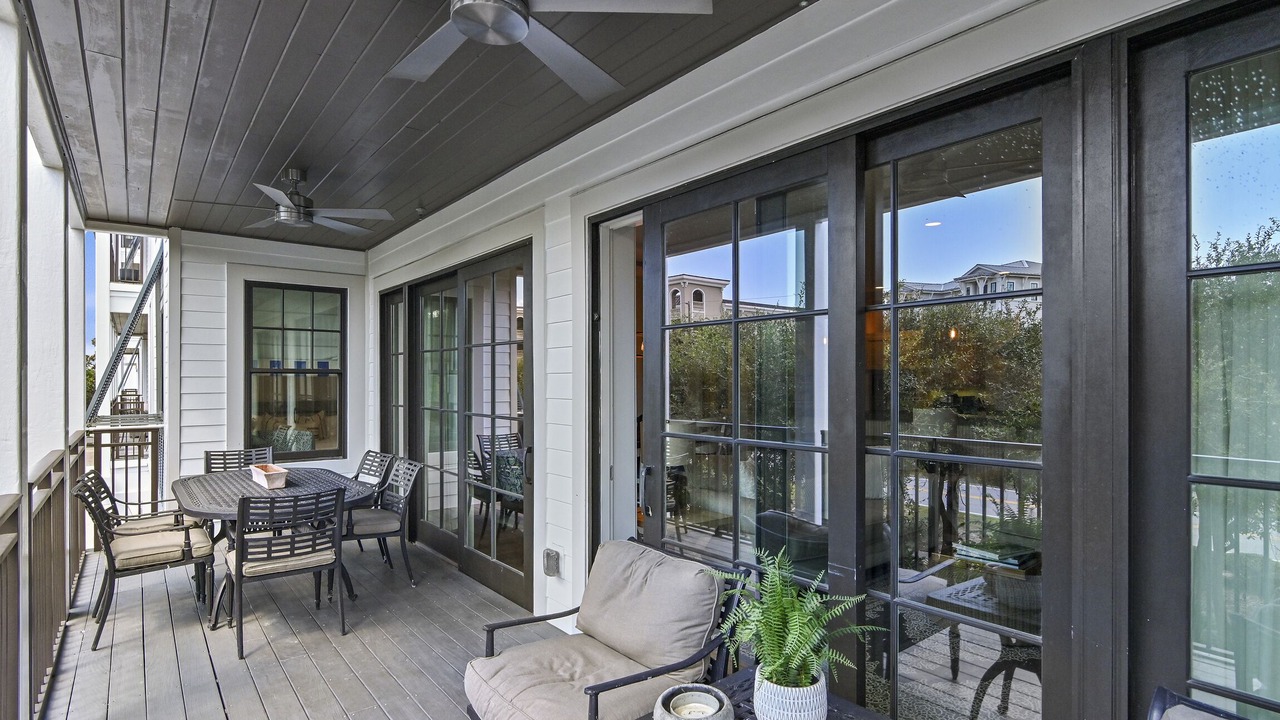 Photo of Patio Balcony in Seacrest