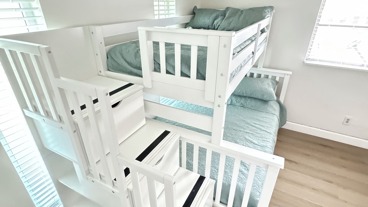 Photo of Bedroom in Coquina Key