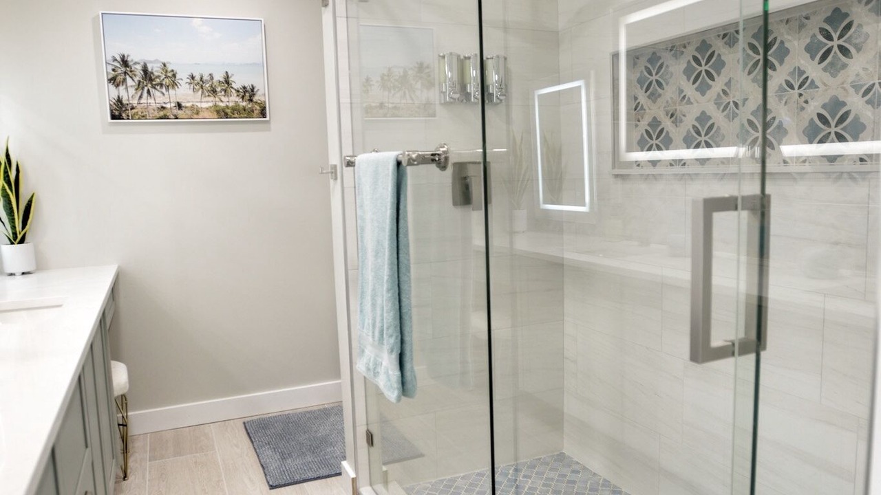Photo of Bathroom in Edgewater
