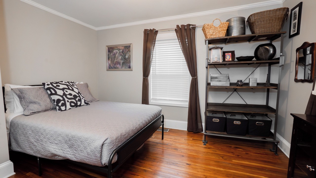 Photo of Bedroom in Biddleville