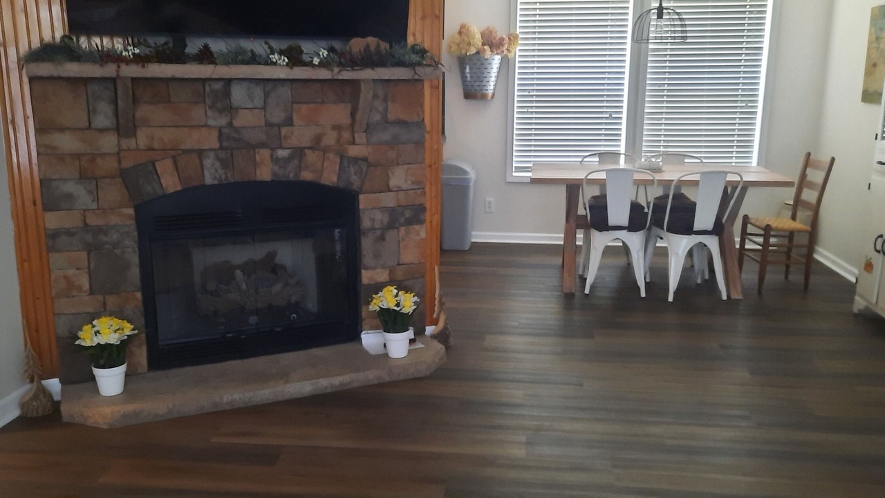 Photo of Livingroom in Fleetwood