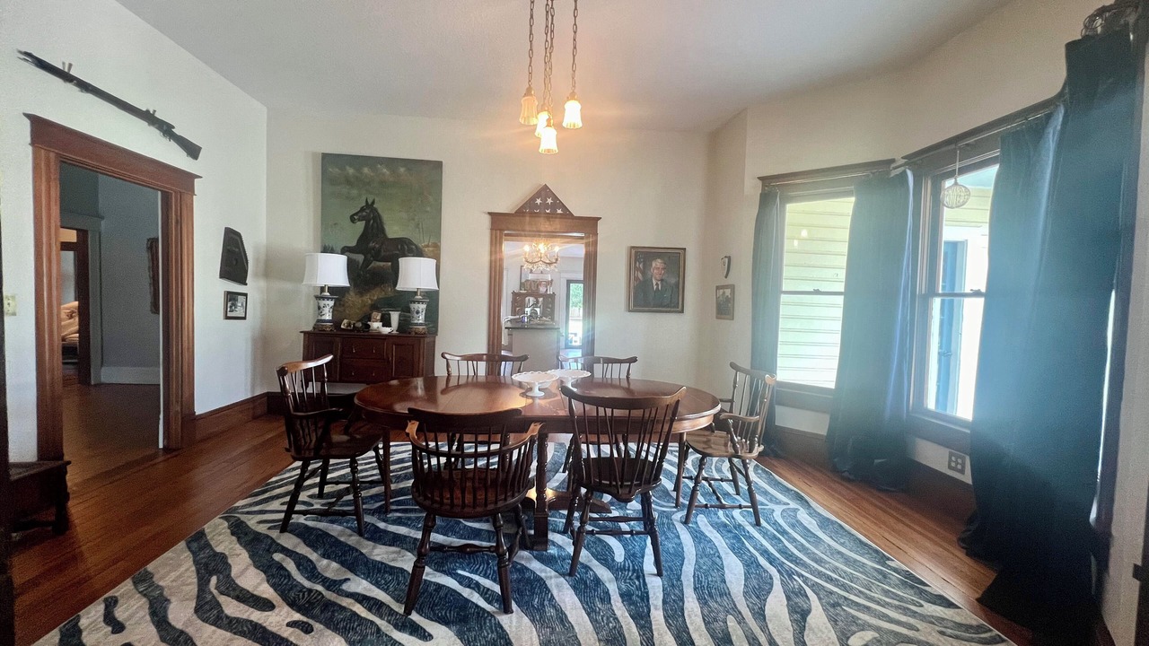 Photo of Bedroom in Bushnell