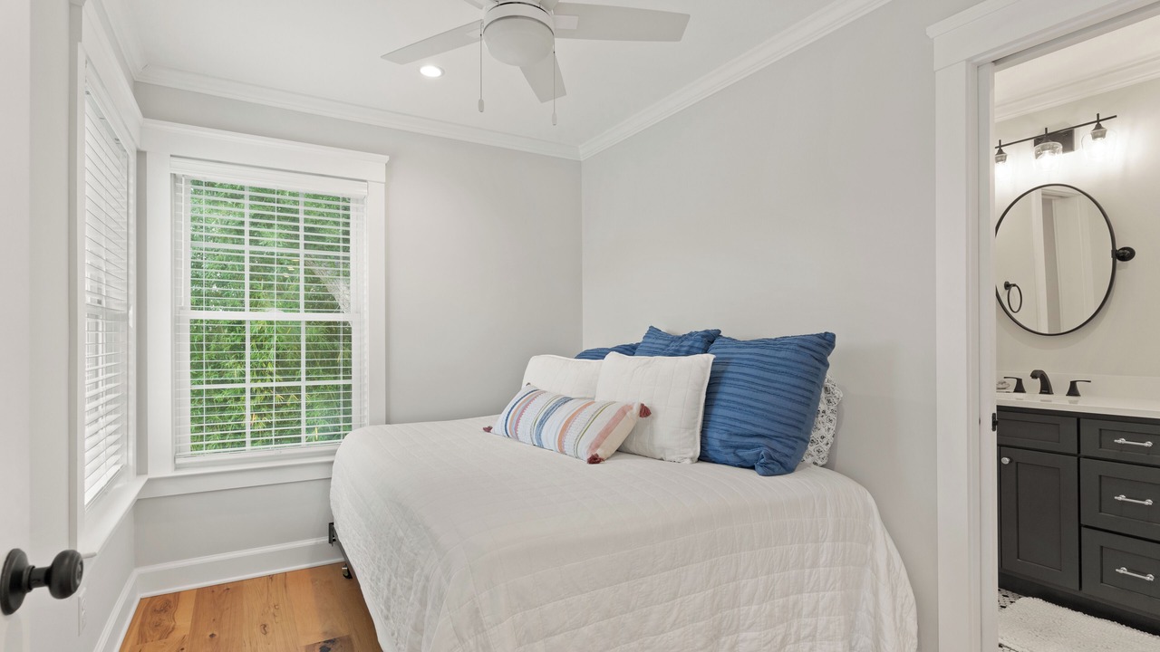 Photo of Bedroom in East Beach