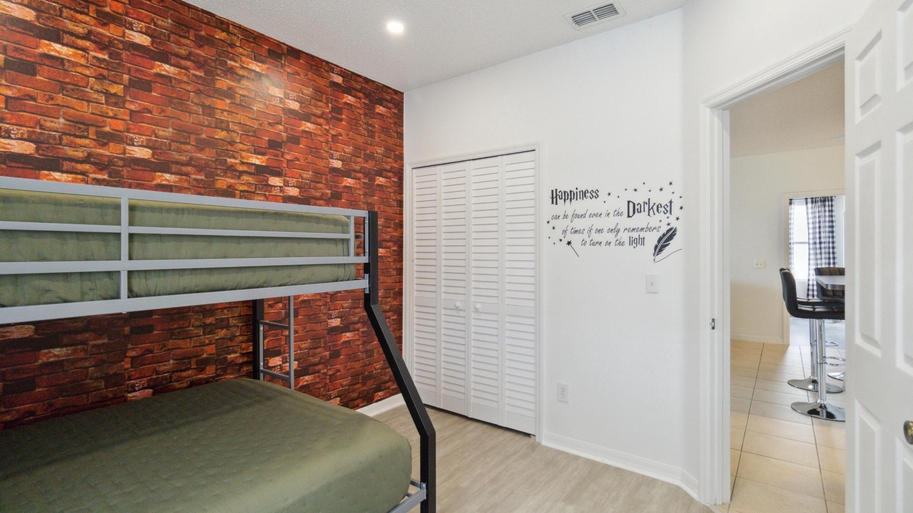 Photo of Bedroom in Sunset Ridge