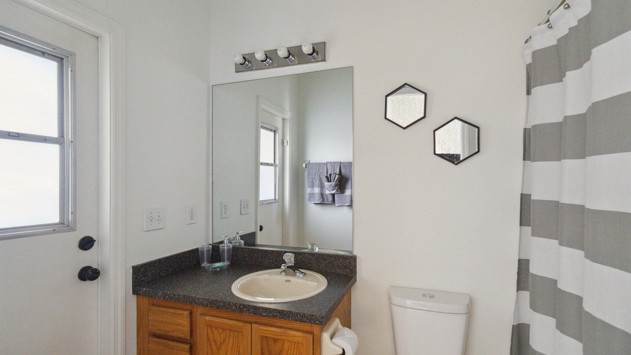 Photo of Bathroom in Sunset Ridge