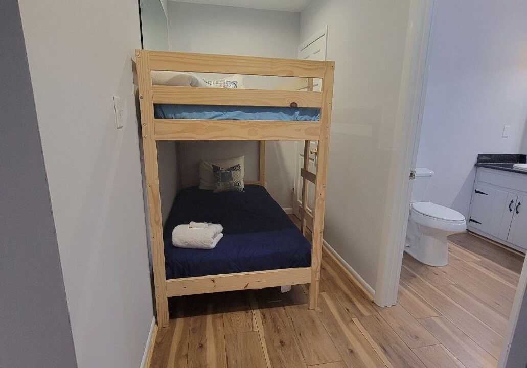 Photo of Bedroom in Seven Devils
