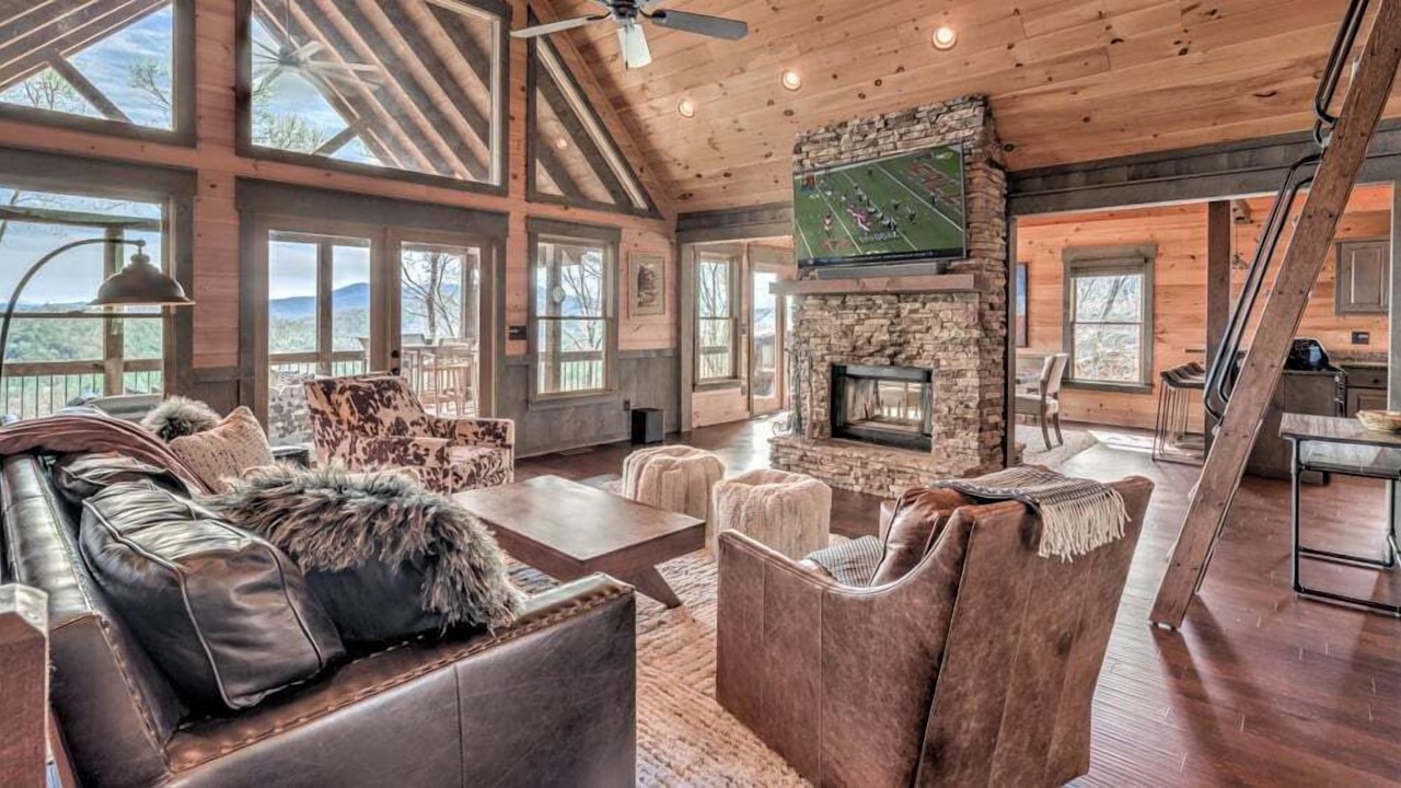 Photo of Livingroom in Raccoon Ridge