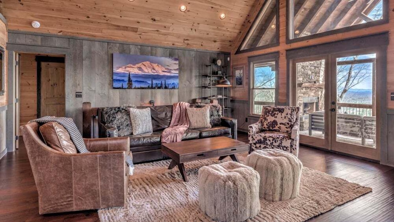 Photo of Livingroom in Raccoon Ridge