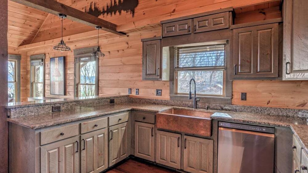 Photo of Kitchen in Raccoon Ridge