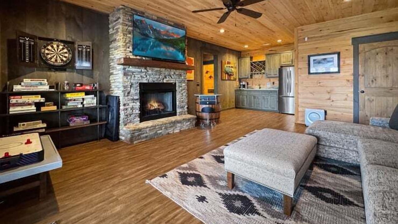 Photo of Livingroom in Raccoon Ridge