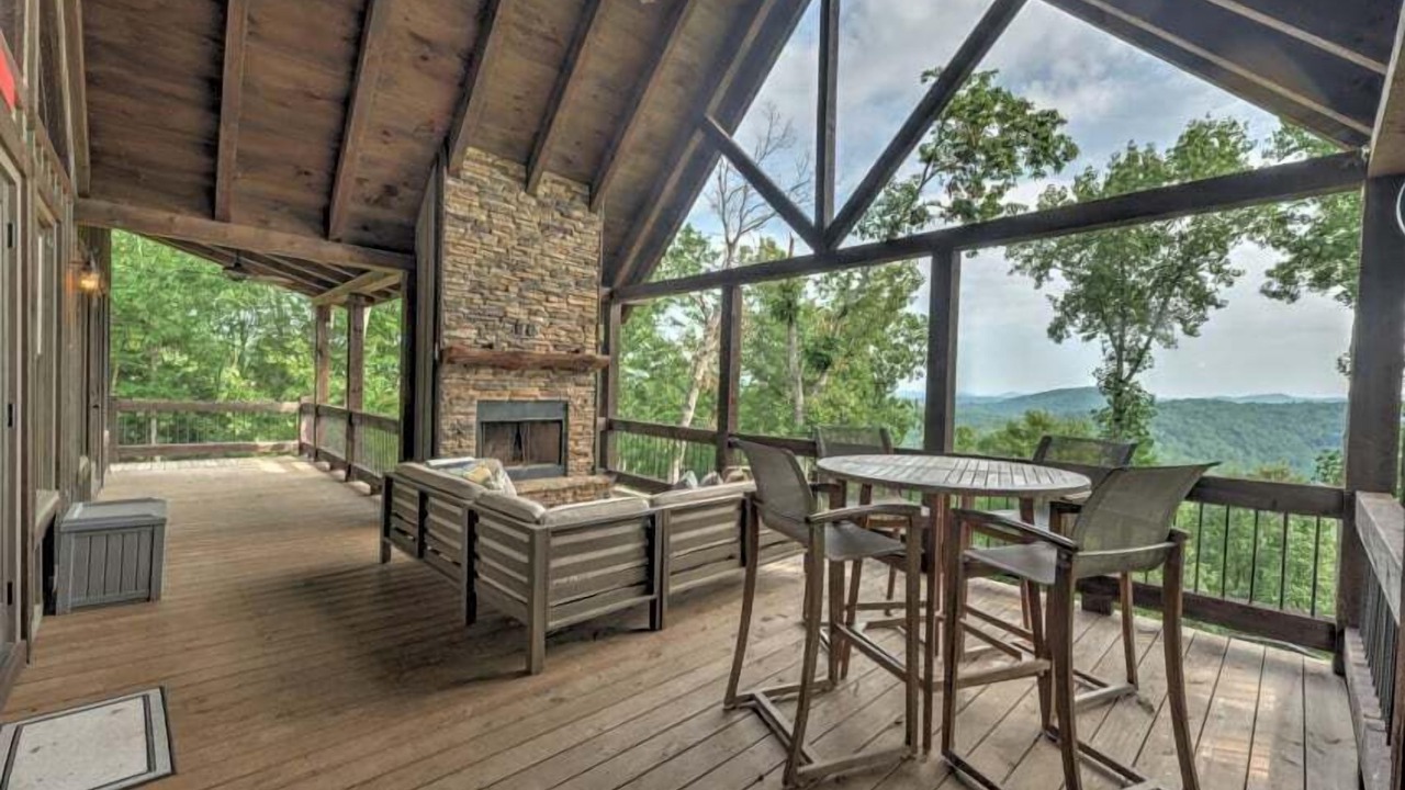 Photo of Outdoor in Raccoon Ridge