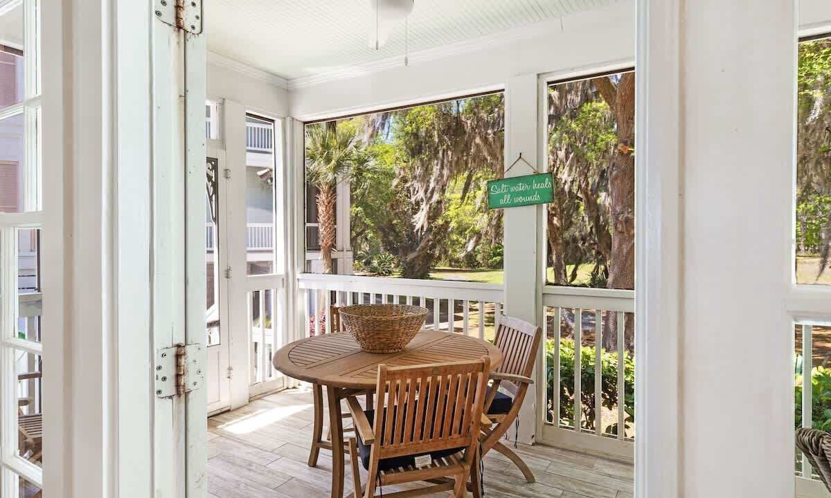 Photo of Outdoor in Melrose on the Beach