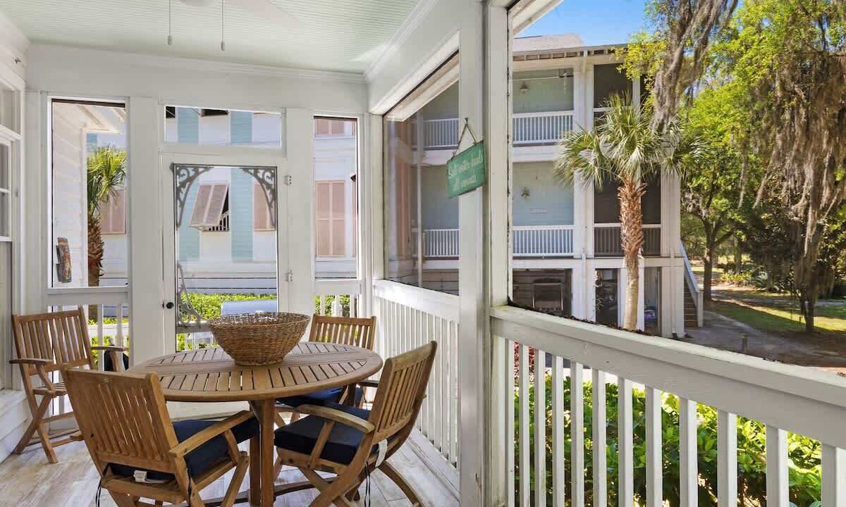 Photo of Outdoor in Melrose on the Beach