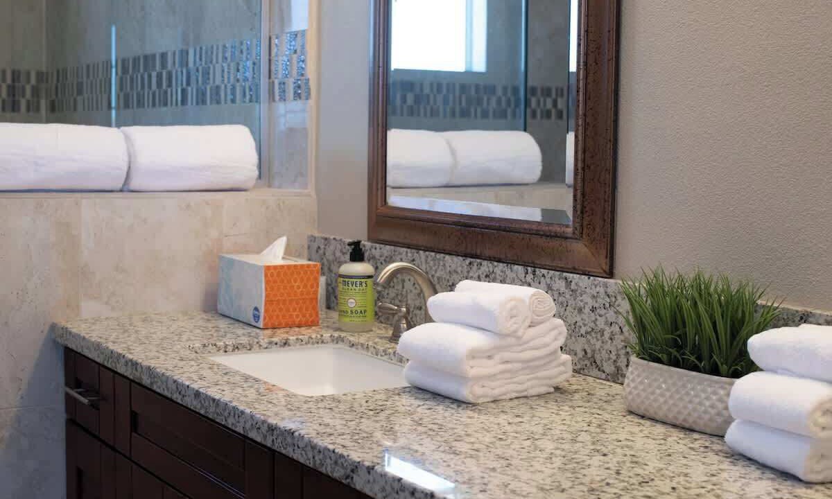 Photo of Bathroom in River Mountain