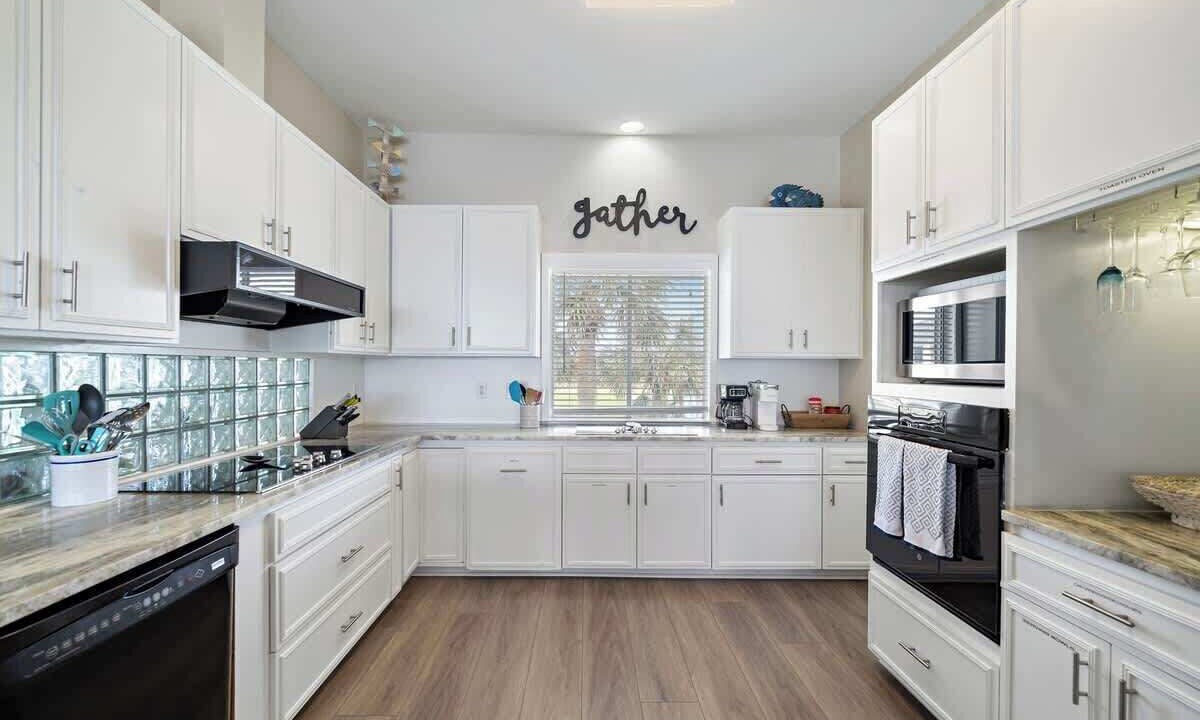 Photo of Kitchen in Indian Beach