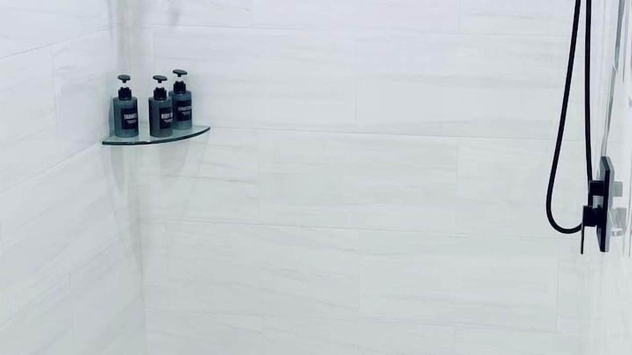 Photo of Bathroom in Pinellas Point