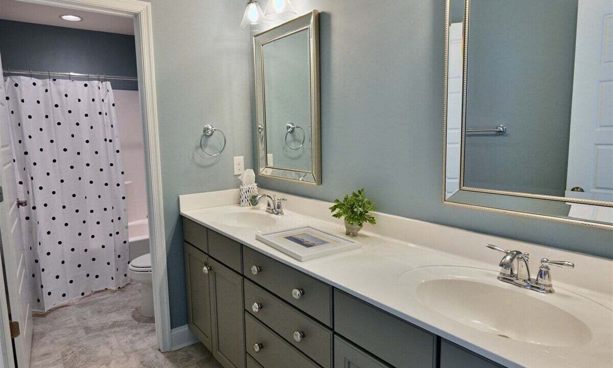 Photo of Bathroom in Bayside