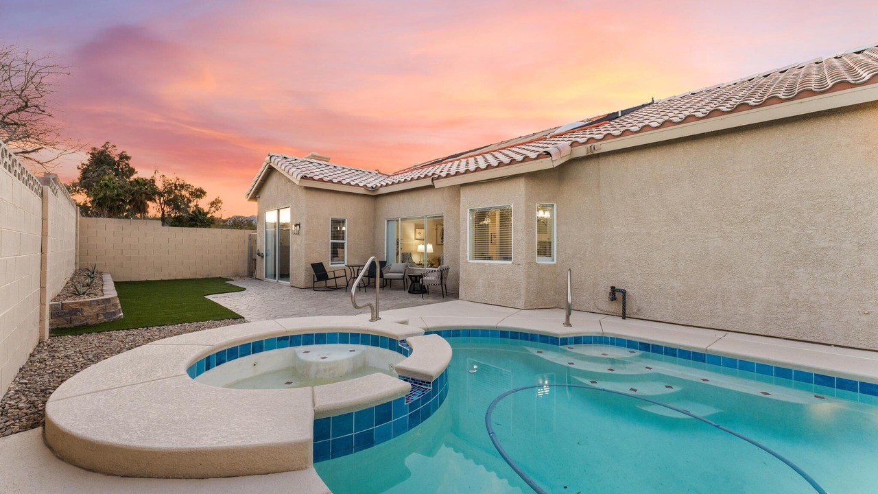 Photo of Outdoor in Canyon Gate
