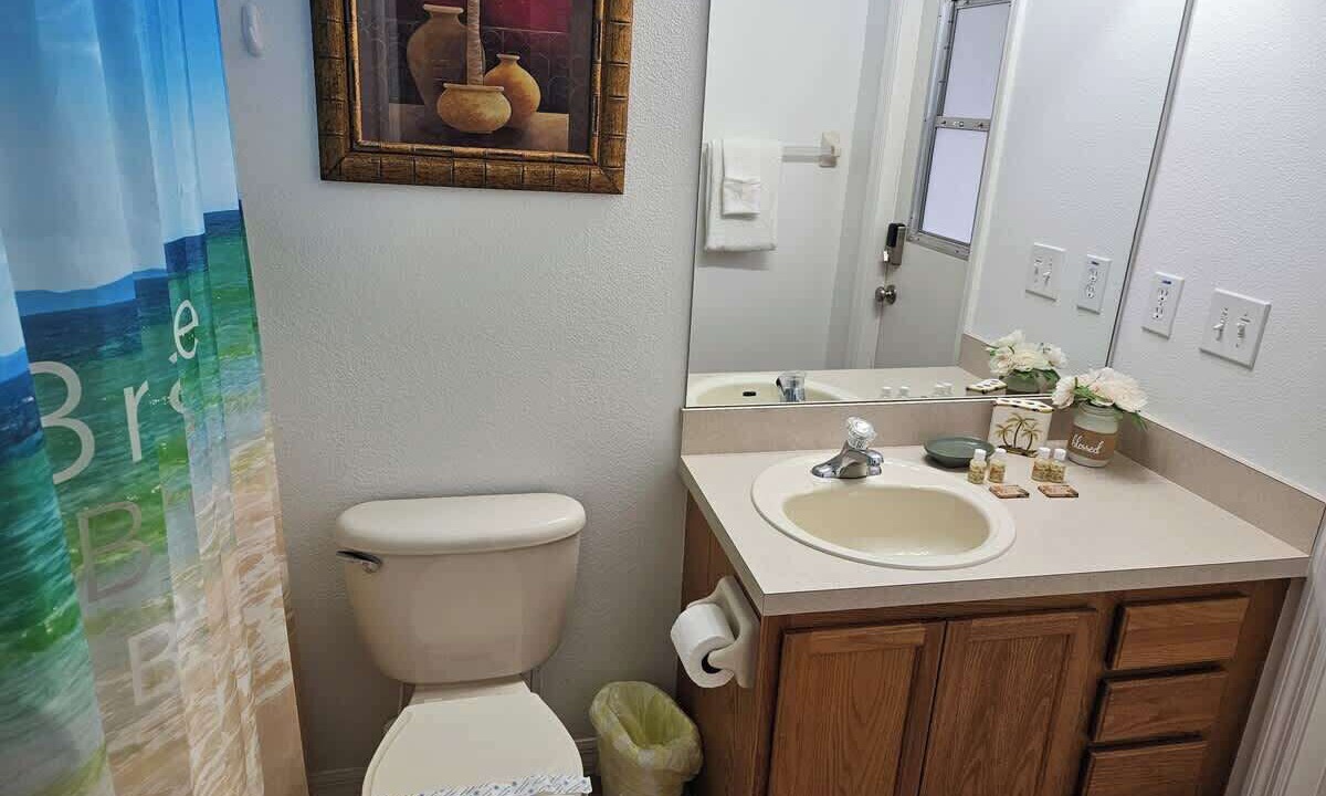 Photo of Bathroom in Sunset Ridge